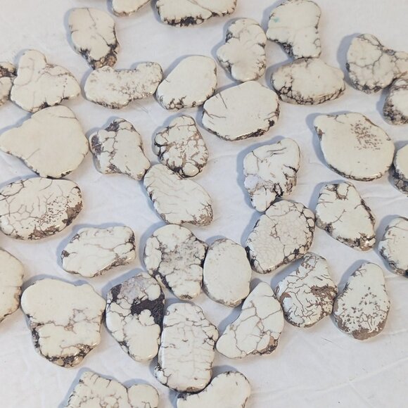 Howlite Stone Flat Beads Sliced Natural Raw Edge Natural Stone Crafts Beading - Picture 7 of 10